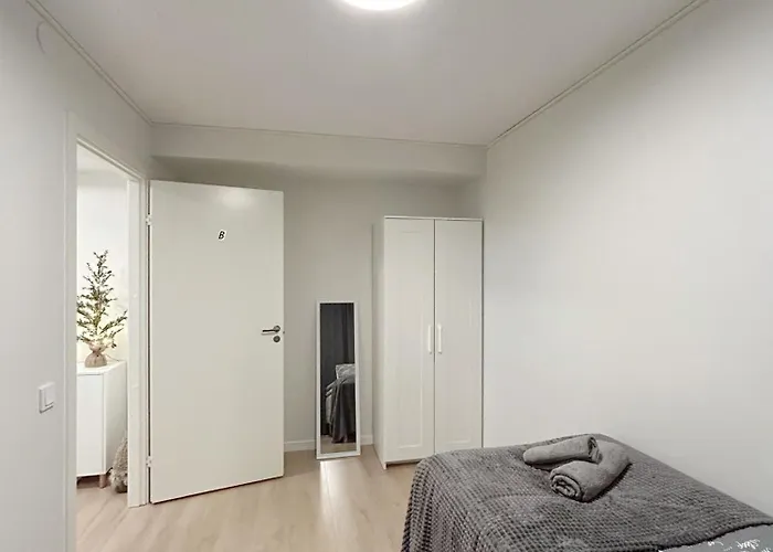 Near Santa Claus Village - Sauna - Wifi - Free Parking * Rovaniemi